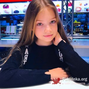 Ксюша Кучумова, 22 года