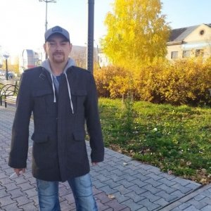 Артур Воробьеа, 47 лет
