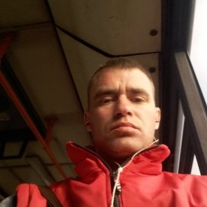 Максим , 37 лет