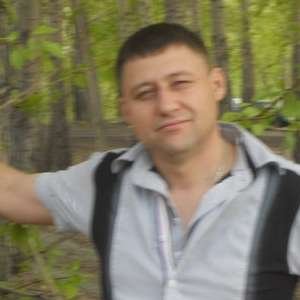 Анатолий гуляев, 43 года