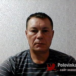 Сергей чумаков, 51 год