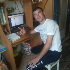 Roma , 33 года