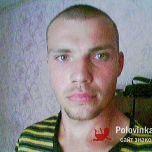 Игорь Голышев, 36 лет
