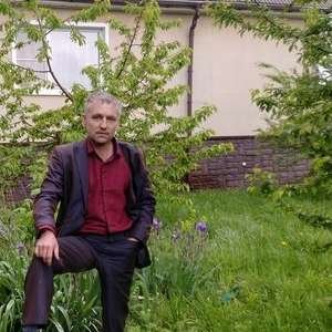 Яр , 52 года