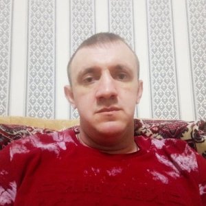 Сергей Довженко, 41 год