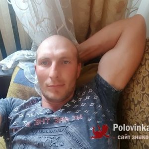 Анатолий Нестеров, 37 лет