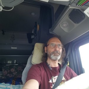 Михаэль , 54 года