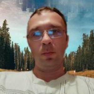 Юрий , 47 лет