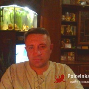 Виктор , 46 лет