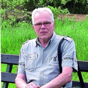 Виктор , 78 лет