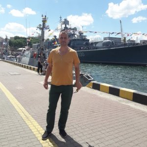 Андрей , 47 лет