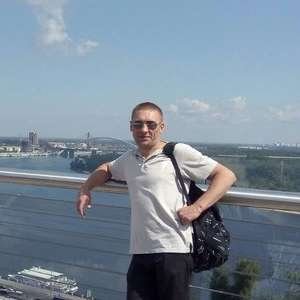 Олег , 42 года