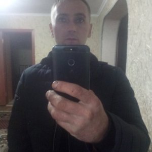 Саша , 41 год