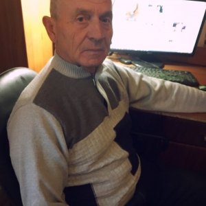Юрий , 79 лет