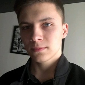 Олег , 22 года