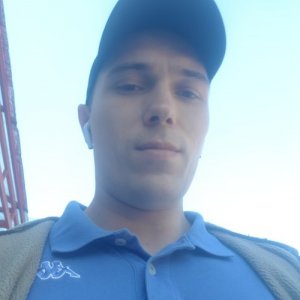 Максим , 33 года