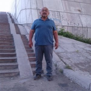 Мухаметхан , 63 года