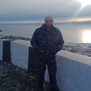 Денис , 44 года
