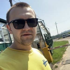 Саша , 28 лет