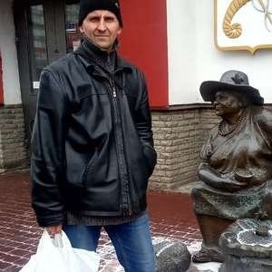 Михаил , 49 лет