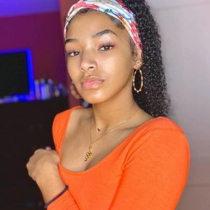 Isabella , 25 лет