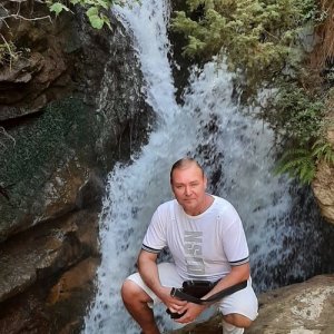 Олег , 44 года