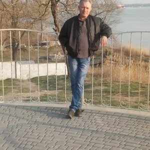 Владимир , 54 года