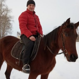 Илья , 49 лет