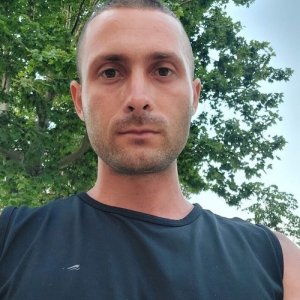 Денис , 33 года