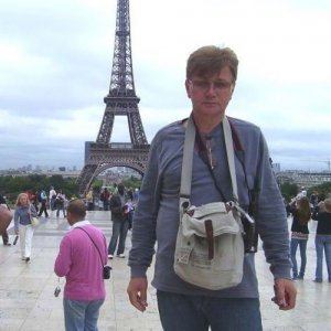 Владис , 44 года