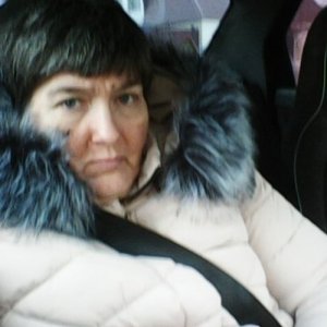 ЕЛЕНА ЛОБЯК, 55 лет