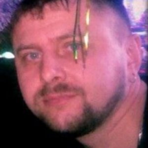 Артём , 42 года