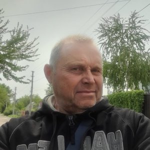 Григорий , 64 года