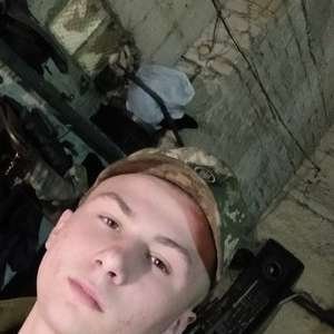 Саня , 21 год