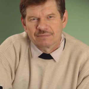 Игорь , 69 лет