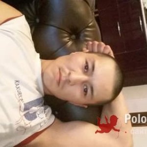 Аскар , 41 год