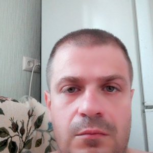 Дмитрий , 44 года