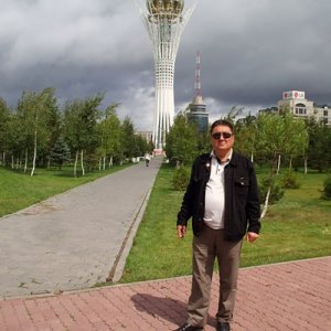 Серик Ибраимов, 69 лет