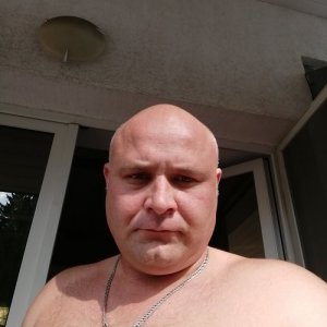 Виктор , 37 лет