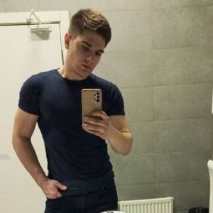 Юрий , 23 года