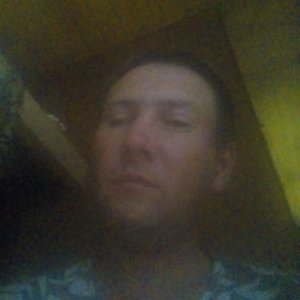 Толян , 37 лет