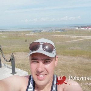 Ярослав , 35 лет