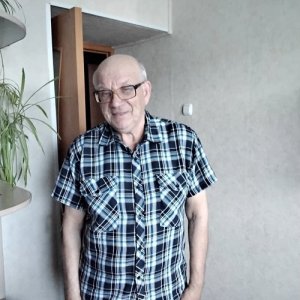 Василий , 72 года