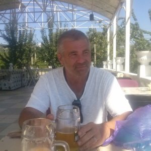 Майкл , 56 лет