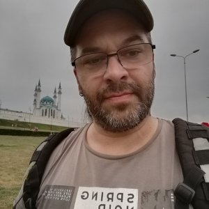 Михаил , 47 лет