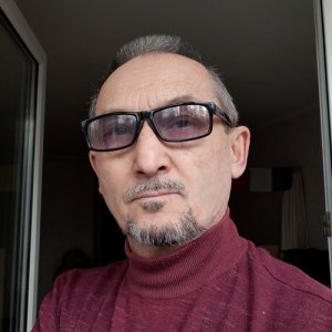 Айбек , 70 лет
