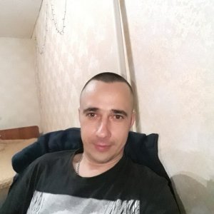 Максим , 45 лет