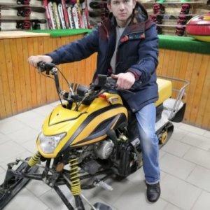 Айнур , 32 года