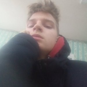 Денис , 21 год