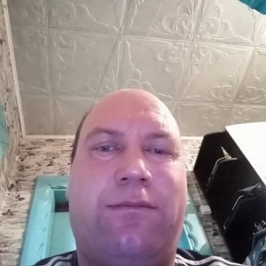 Роман , 42 года
